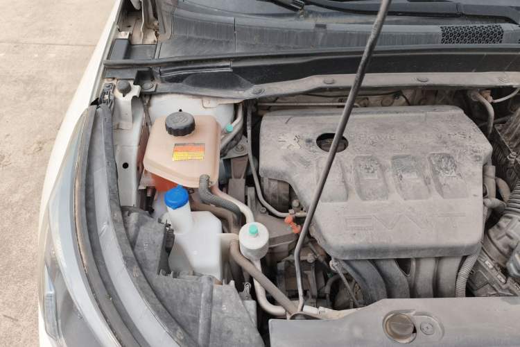 Used Dongfeng Aeolus AX7 2016 2.0L Automatic Zhiyue Trim Engine Bay Right