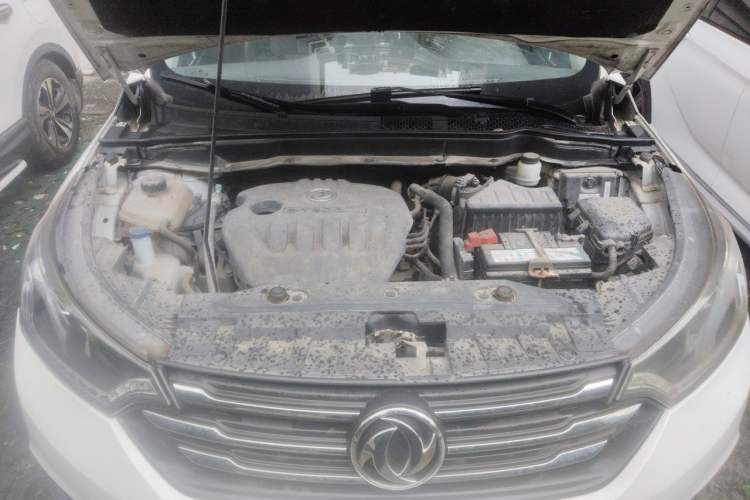 Used Dongfeng Aeolus AX7 2016 1.4T Manual Zhuyue Model Engine Bay