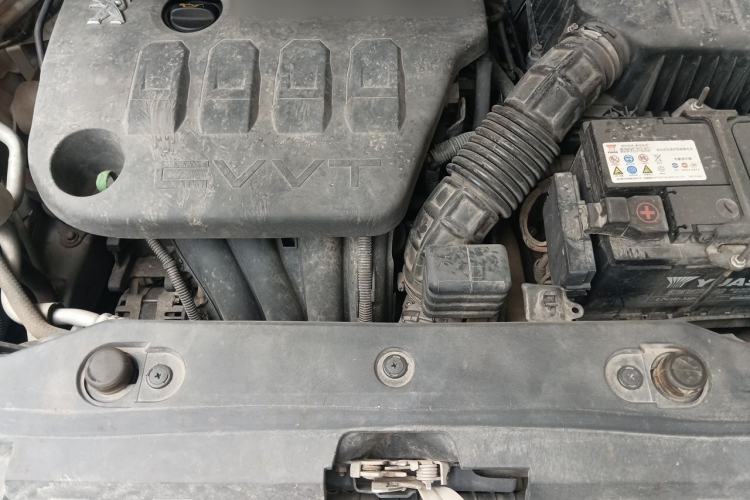 Used Dongfeng Aeolus AX7 2016 2.3L Automatic ZhiZun Version Engine Bay