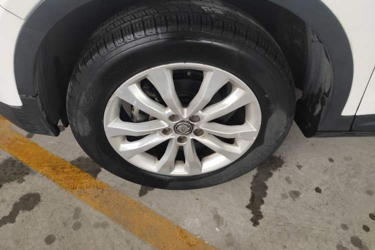 Used Dongfeng Aeolus AX7 2016 2.0L Automatic Zhiyi Trim Exterior 1