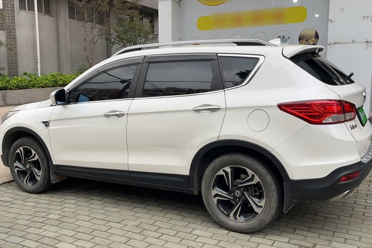 Used Dongfeng Aeolus AX7 2016 2.0L Automatic Zhiyi Trim Exterior 5