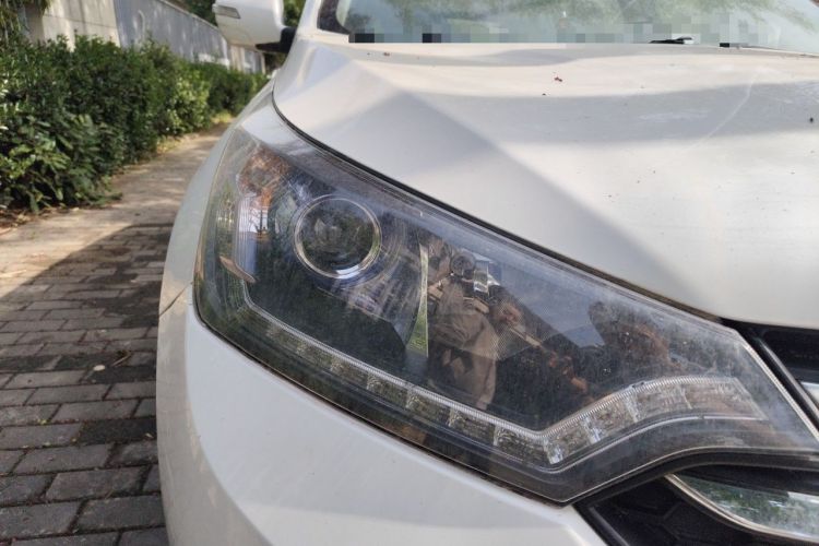 Used Dongfeng Aeolus AX7 2016 2.0L Automatic Zhiyi Trim Exterior 6