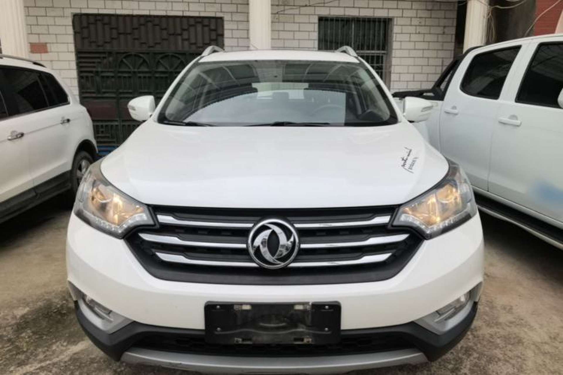 Used Dongfeng Aeolus AX7 2016 2.0L Automatic Zhiyi Trim Front