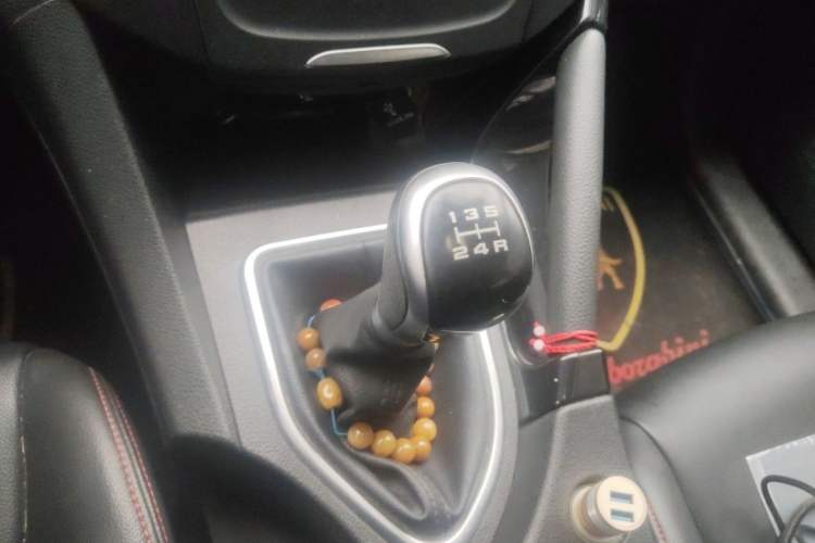 Used Dongfeng Aeolus AX7 2016 1.4T Manual Zhuyue Model Gear Lever