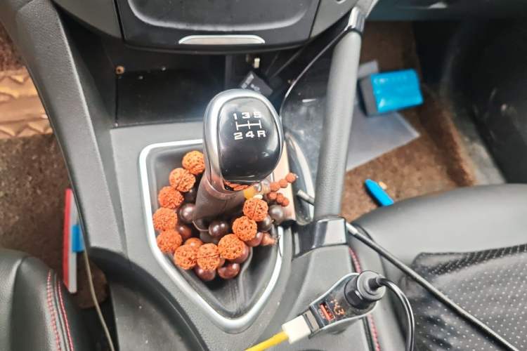 Used Dongfeng Aeolus AX7 2016 1.4T Manual Zhuyue Model Gear Lever