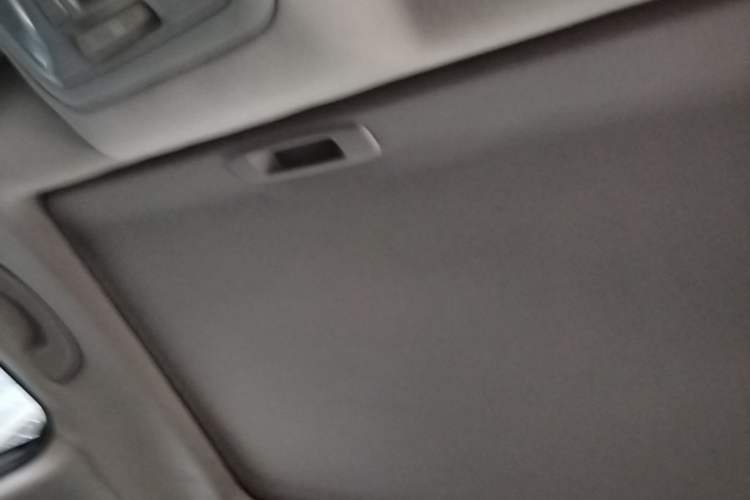 Used Dongfeng Aeolus AX7 2016 2.0L Automatic Zhiyi Trim Headliner