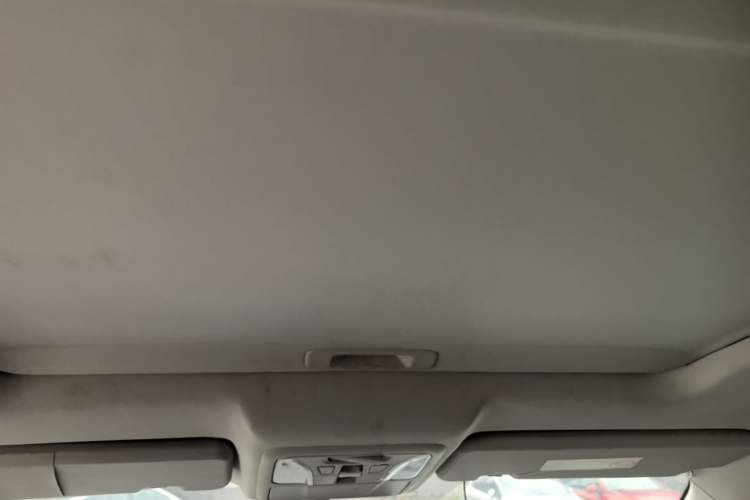 Used Dongfeng Aeolus AX7 2016 2.0L Manual Zhiyi Trim Headliner