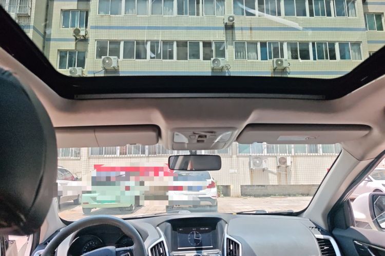 Used Dongfeng Aeolus AX7 2016 1.4T Manual Zhuyue Model Headliner