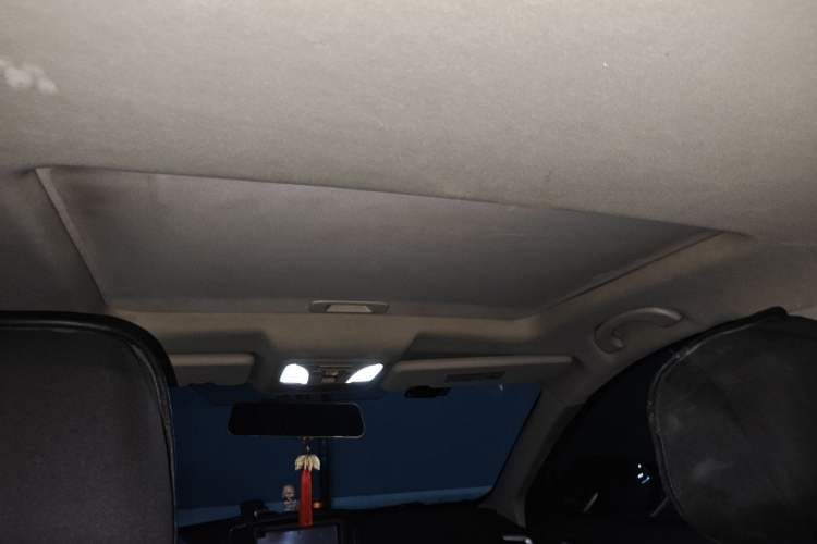 Used Dongfeng Aeolus AX7 2016 2.0L Automatic Zhiyi Trim Headliner