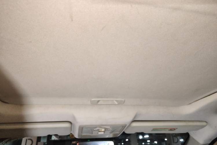 Used Dongfeng Aeolus AX7 2016 2.0L Manual Zhiyi Trim Headliner