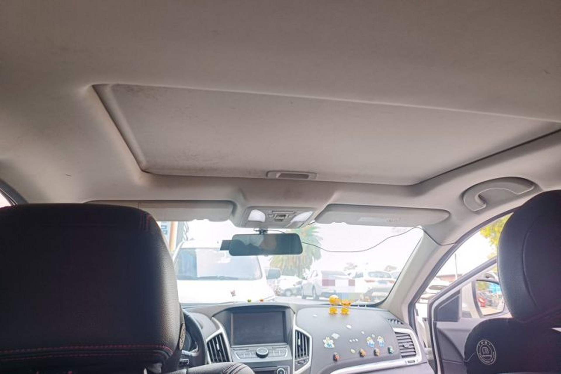 Used Dongfeng Aeolus AX7 2016 2.0L Automatic Zhiyi Trim Headliner