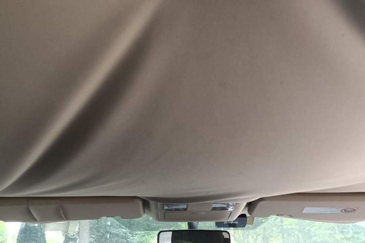 Used Dongfeng Aeolus AX7 2016 1.4T Manual Zhuyue Model Headliner