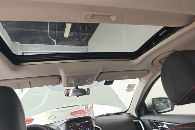 Used Dongfeng Aeolus AX7 2016 2.0L Automatic Zhiyi Trim Headliner