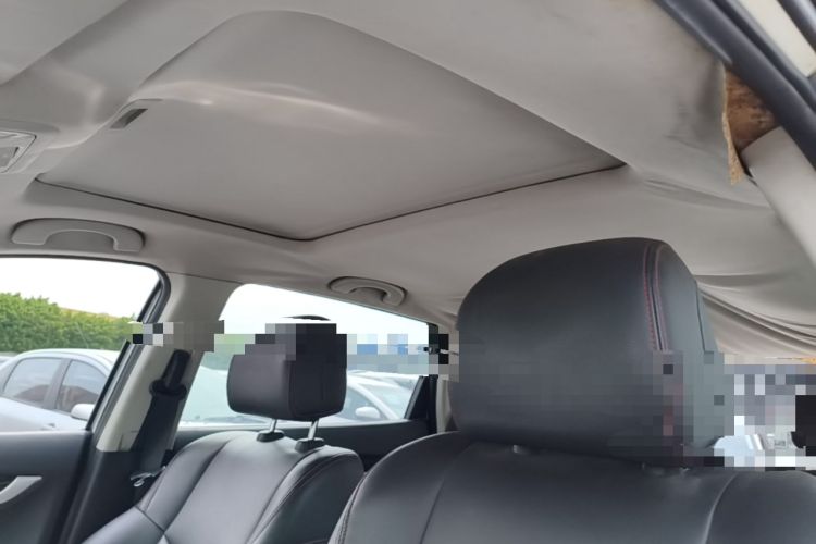 Used Dongfeng Aeolus AX7 2016 1.4T Manual Zhuyue Model Headliner