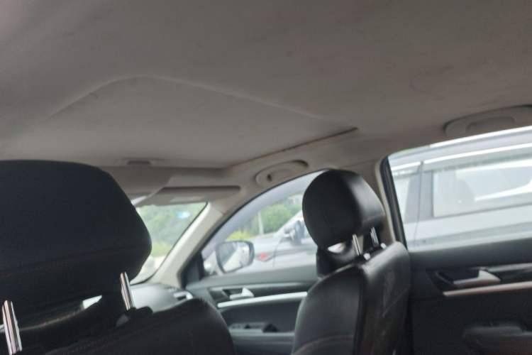 Used Dongfeng Aeolus AX7 2016 2.0L Automatic Zhiyi Trim Headliner