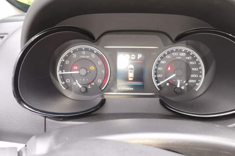 Used Dongfeng Aeolus AX7 2016 2.0L Automatic Zhiyi Trim Instrument Cluster