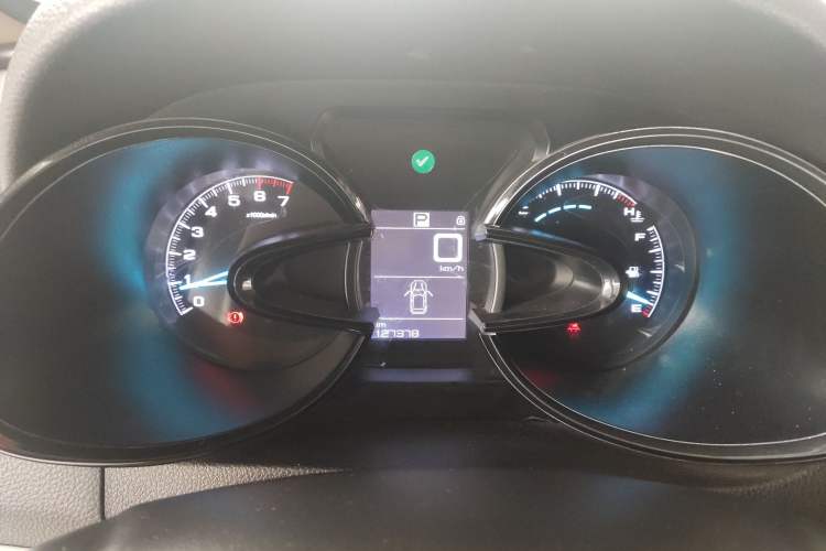 Used Dongfeng Aeolus AX7 2016 2.0L Automatic Zhiyi Trim Instrument Cluster