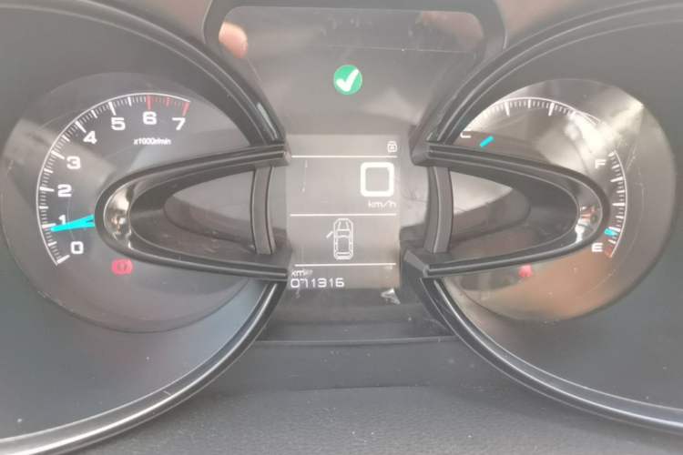 Used Dongfeng Aeolus AX7 2016 2.0L Manual Zhuyue Model Instrument Cluster