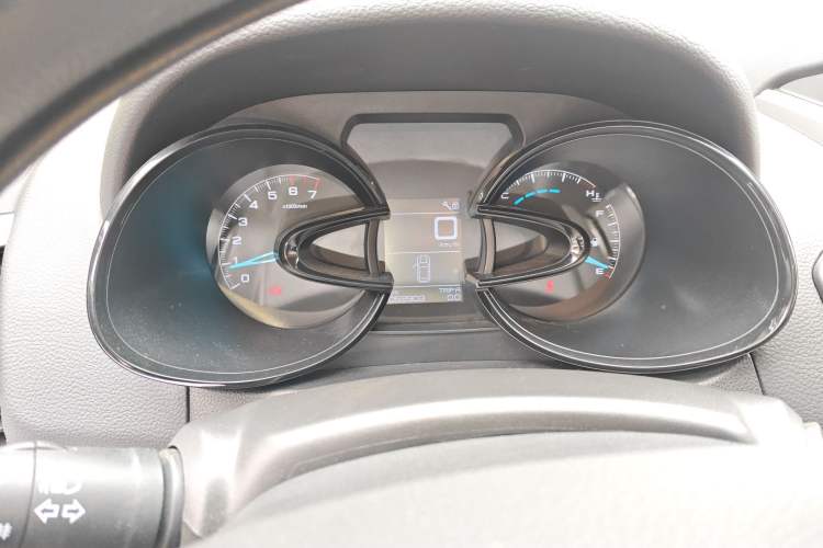 Used Dongfeng Aeolus AX7 2016 1.4T Manual Zhuyue Model Instrument Cluster