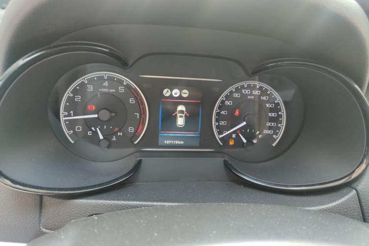 Used Dongfeng Aeolus AX7 2016 2.0L Manual Zhiyi Trim Instrument Cluster