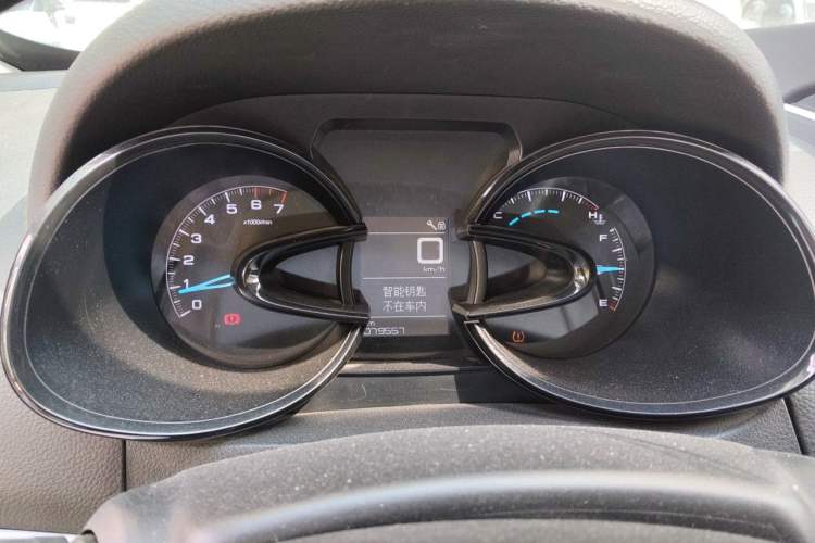 Used Dongfeng Aeolus AX7 2016 1.4T Manual Zhuyue Model Instrument Cluster