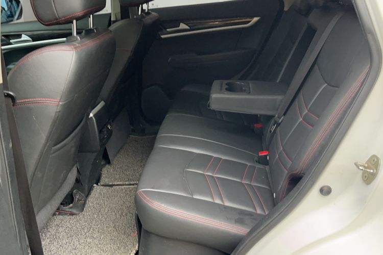Used Dongfeng Aeolus AX7 2016 2.0L Automatic Zhiyi Trim Interior 1