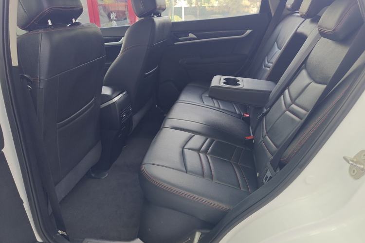 Used Dongfeng Aeolus AX7 2016 2.0L Automatic Zhiyi Trim Interior 1