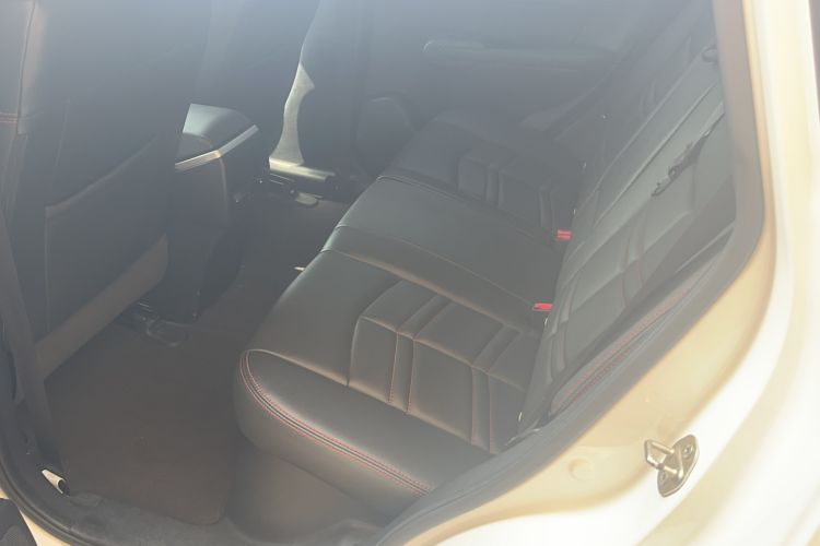 Used Dongfeng Aeolus AX7 2016 2.0L Automatic Zhiyi Trim Interior 1