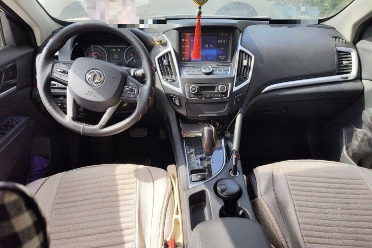 Used Dongfeng Aeolus AX7 2016 2.0L Automatic Zhiyi Trim Interior 2