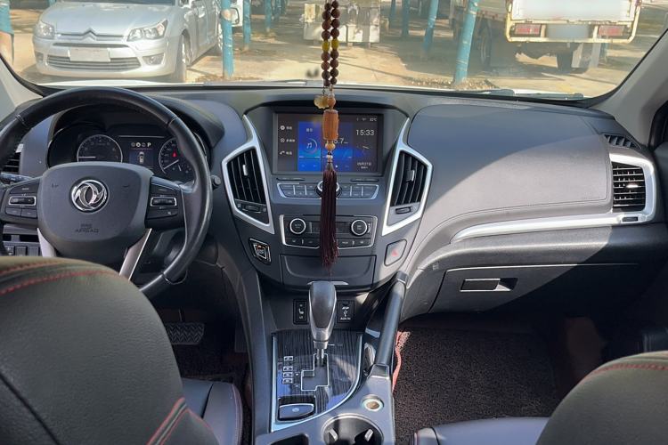 Used Dongfeng Aeolus AX7 2016 2.3L Automatic ZhiZun Version Interior 3