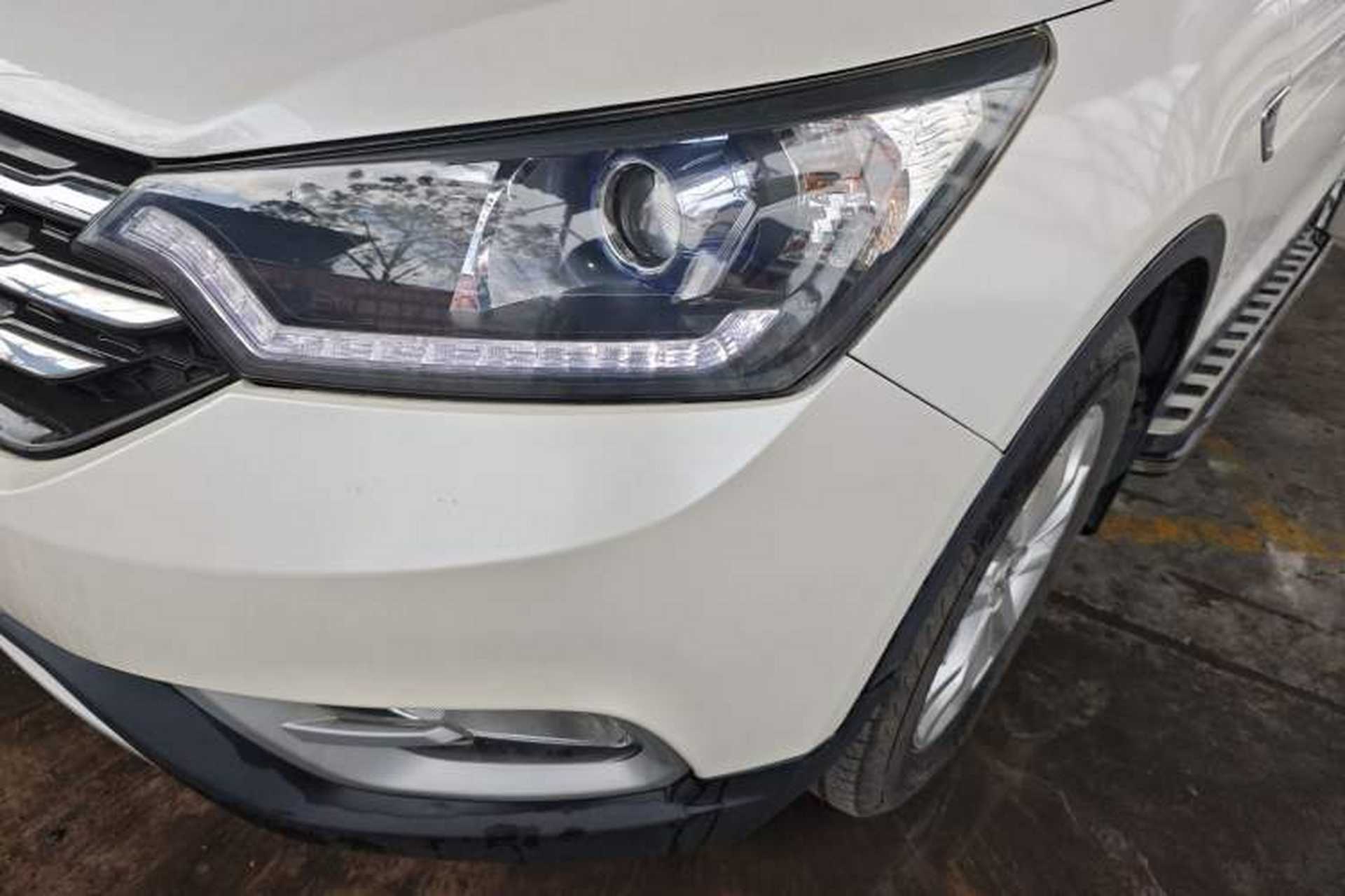Used Dongfeng Aeolus AX7 2016 2.0L Automatic Zhiyi Trim Left Front Headlight
