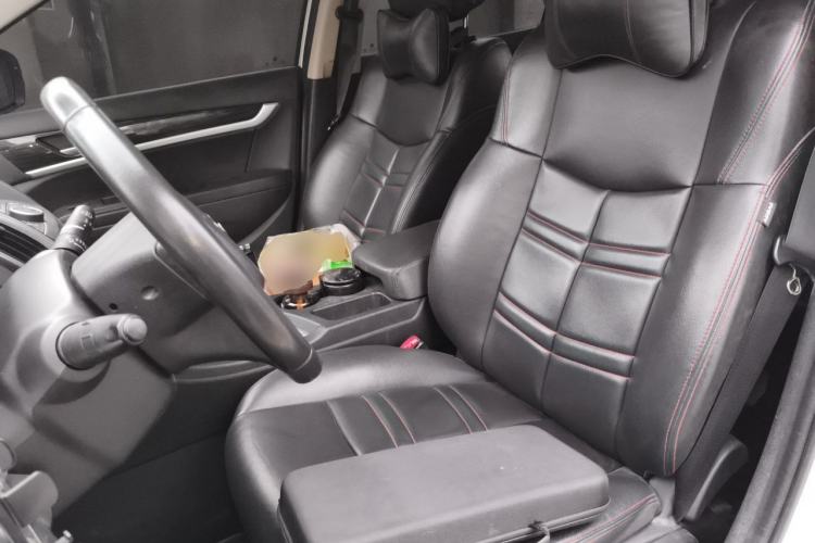 Used Dongfeng Aeolus AX7 2016 2.0L Automatic Zhiyi Trim Left Front Seat