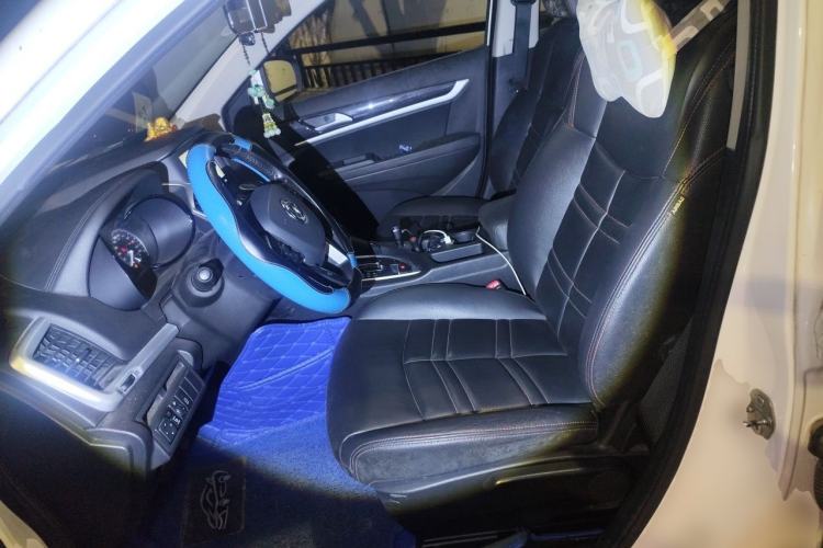 Used Dongfeng Aeolus AX7 2016 2.0L Automatic Zhiyi Trim Left Front Seat