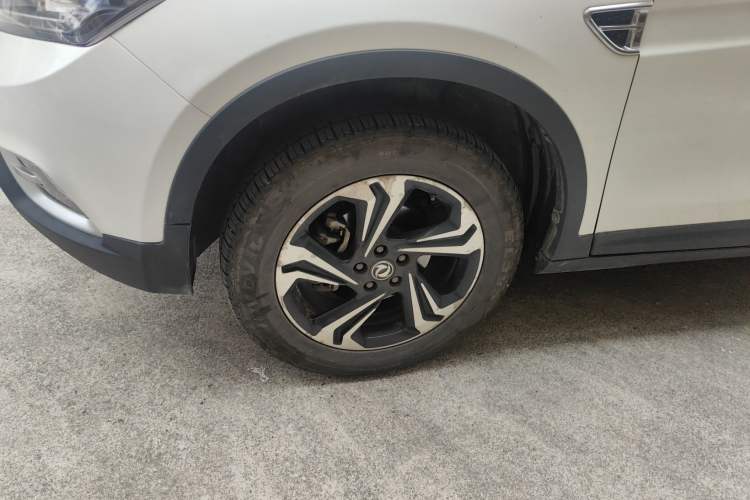 Used Dongfeng Aeolus AX7 2016 2.0L Manual Zhiyi Trim Left Front Wheel Hub