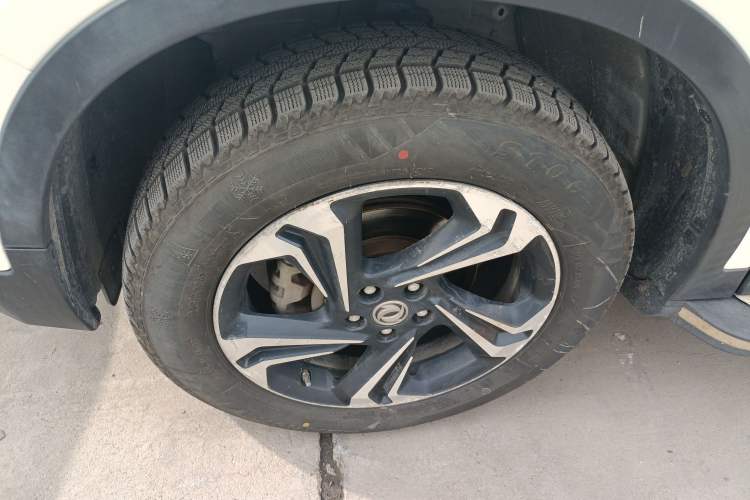 Used Dongfeng Aeolus AX7 2016 1.4T Manual Zhuyue Model Left Front Wheel Hub