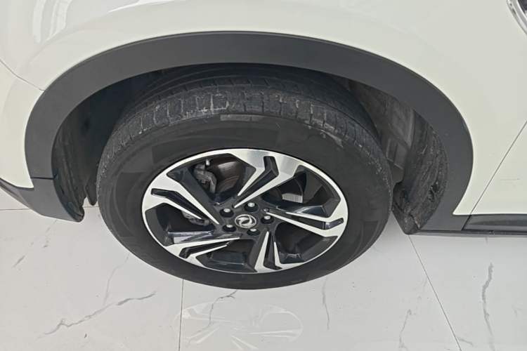 Used Dongfeng Aeolus AX7 2016 2.0L Automatic Zhiyi Trim Left Front Wheel Hub