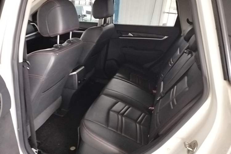 Used Dongfeng Aeolus AX7 2016 2.0L Automatic Zhiyi Trim Left Rear Seat