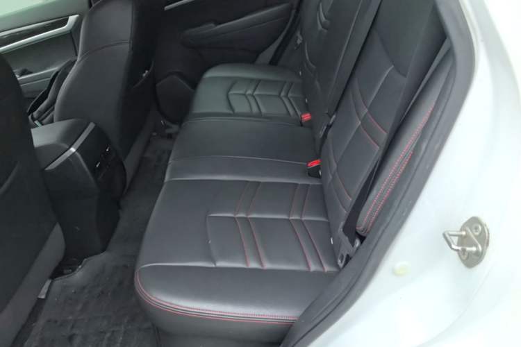 Used Dongfeng Aeolus AX7 2016 2.0L Manual Zhiyi Trim Left Rear Seat
