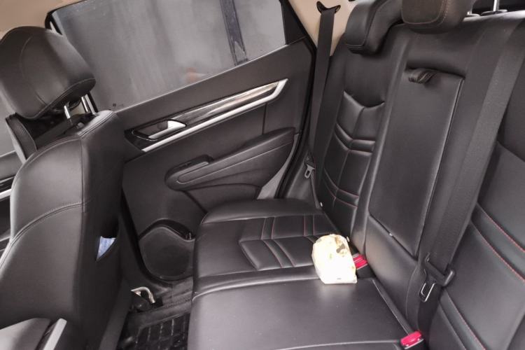Used Dongfeng Aeolus AX7 2016 2.0L Automatic Zhiyi Trim Left Rear Seat
