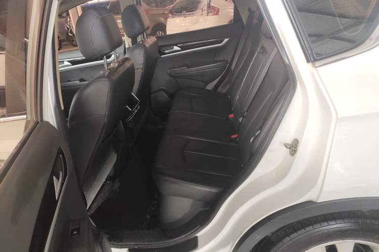 Used Dongfeng Aeolus AX7 2016 2.0L Automatic Zhiyi Trim Left Rear Seat