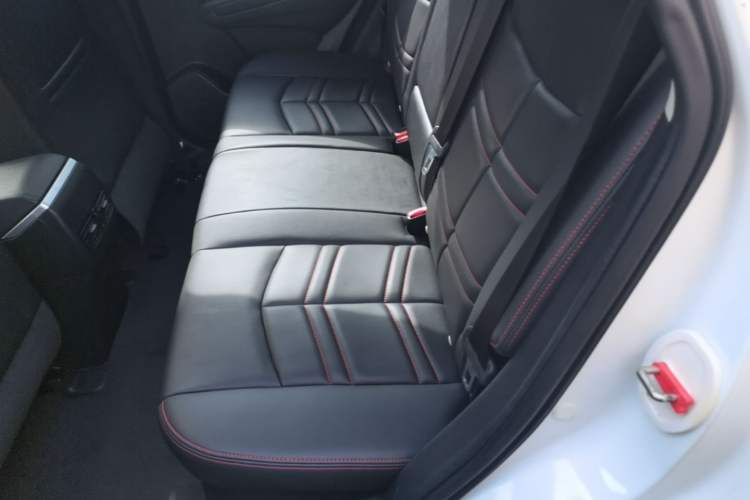 Used Dongfeng Aeolus AX7 2016 2.0L Manual Zhuyue Model Left Rear Seat