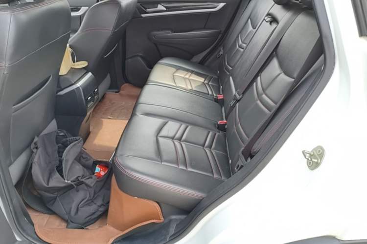 Used Dongfeng Aeolus AX7 2016 1.4T Manual Zhuyue Model Left Rear Seat