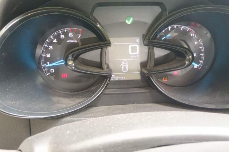 Used Dongfeng Aeolus AX7 2016 1.4T Manual Zhuyue Model Odometer Close Up