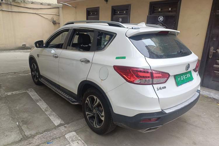 Used Dongfeng Aeolus AX7 2016 2.0L Automatic Zhiyi Trim Rear Left 45 Deg