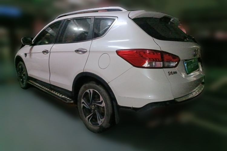 Used Dongfeng Aeolus AX7 2016 2.0L Automatic Zhiyi Trim Rear Left 45 Deg