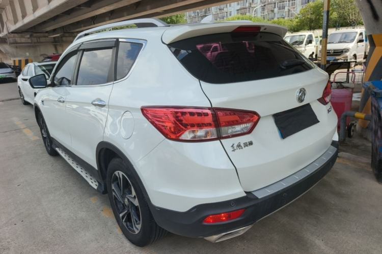 Used Dongfeng Aeolus AX7 2016 2.0L Automatic Zhiyi Trim Rear Left 45 Deg