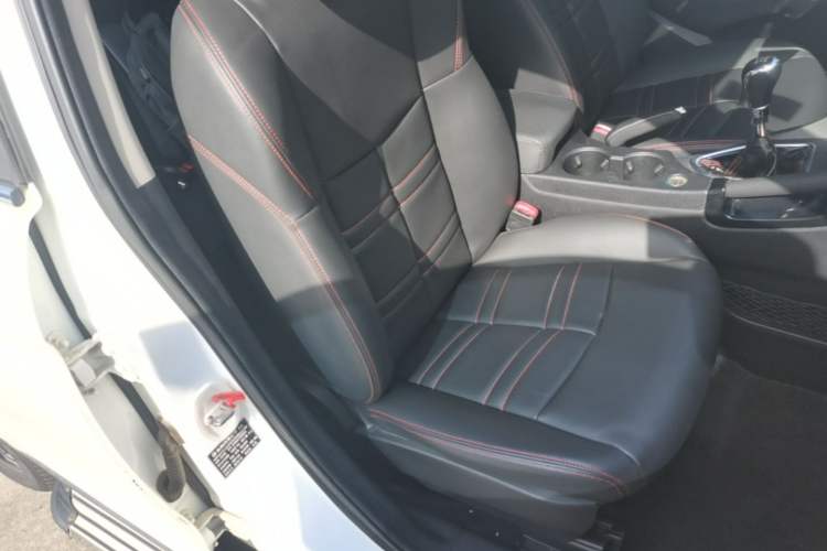 Used Dongfeng Aeolus AX7 2016 2.0L Manual Zhuyue Model Right Front Seat