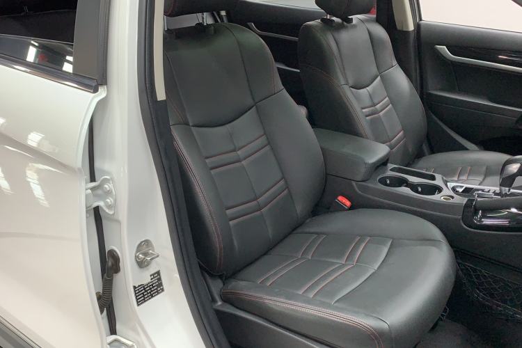 Used Dongfeng Aeolus AX7 2016 2.0L Automatic Zhiyi Trim Right Front Seat