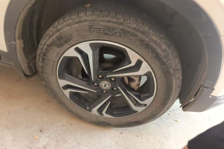 Used Dongfeng Aeolus AX7 2016 1.4T Manual Zhuyue Model Right Front Wheel Hub