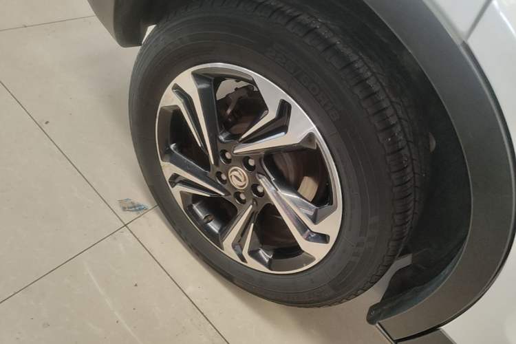 Used Dongfeng Aeolus AX7 2016 2.0L Automatic Zhiyi Trim Right Rear Wheel Hub